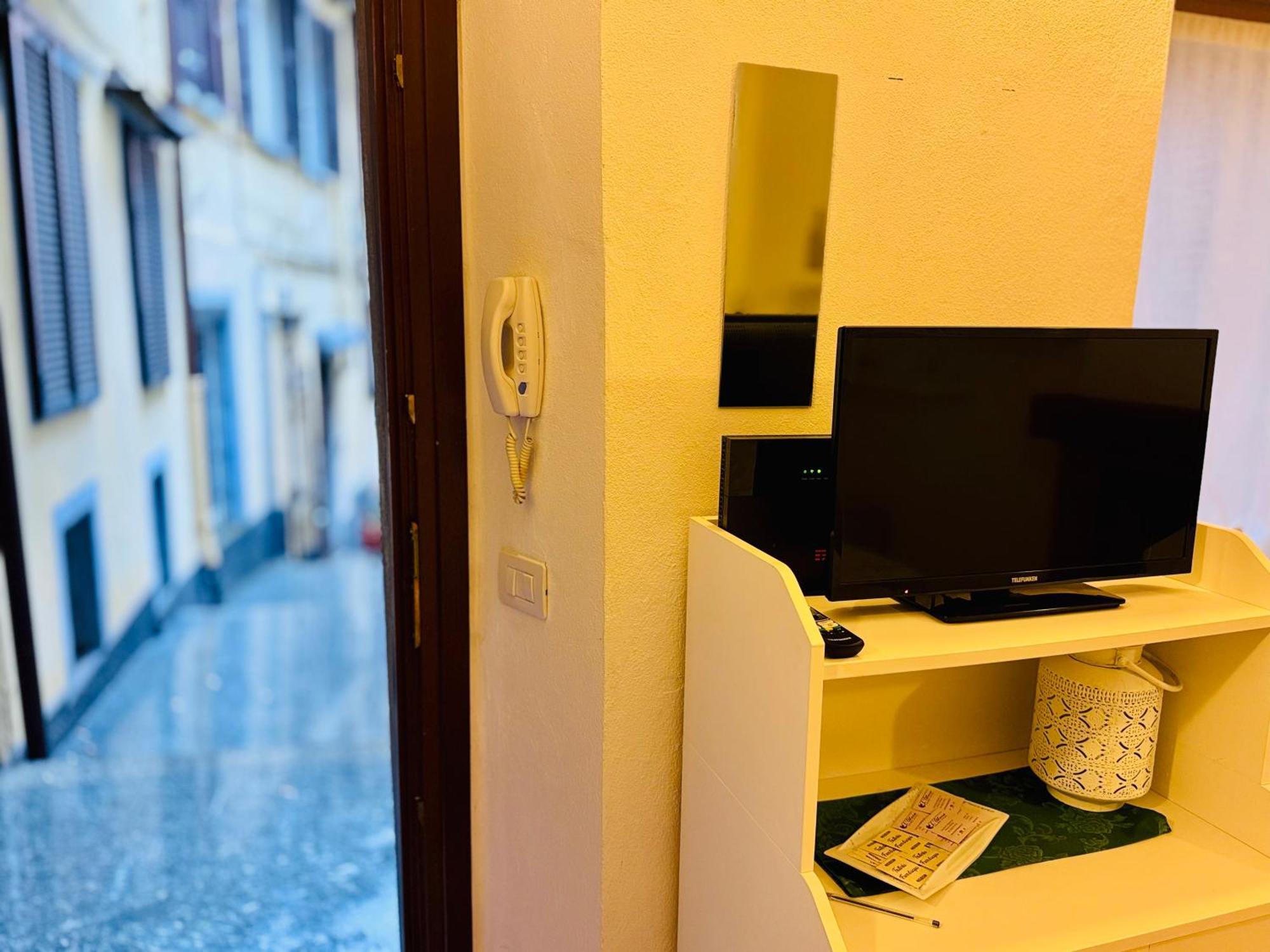 Apartamento Gigi House Verbania Exterior foto